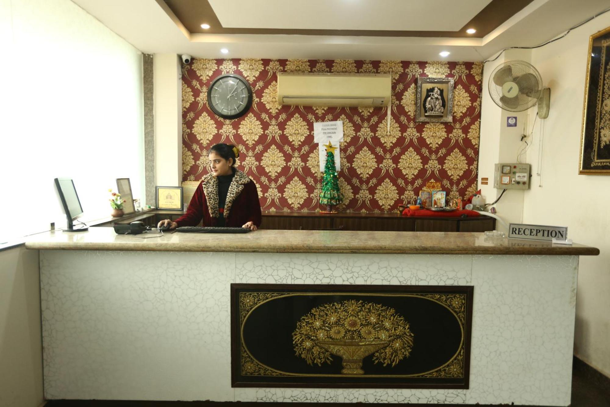 24 Hotel & Resort Agra  Esterno foto