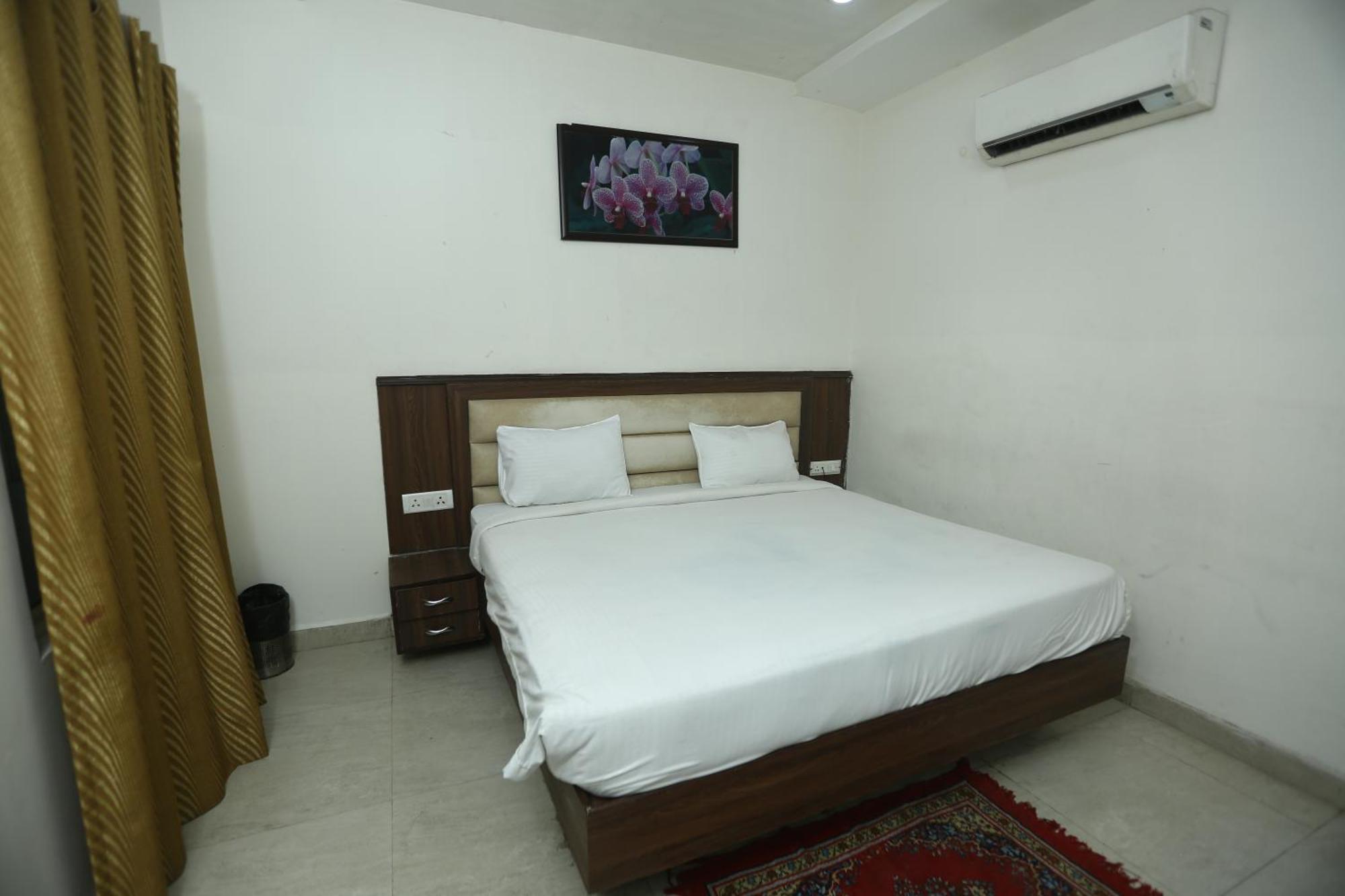 24 Hotel & Resort Agra  Esterno foto